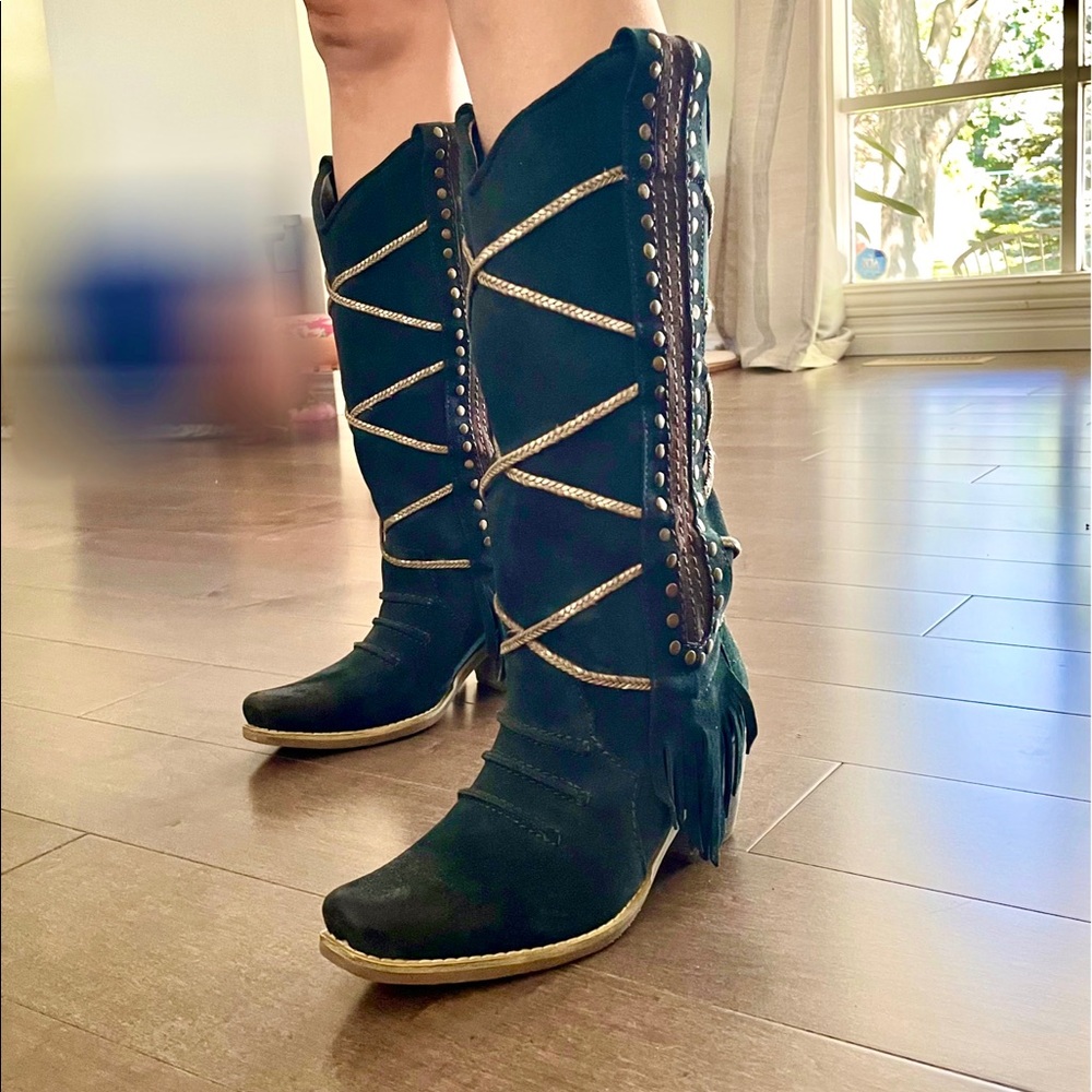 Super Cool Cowboy Boots, size 6